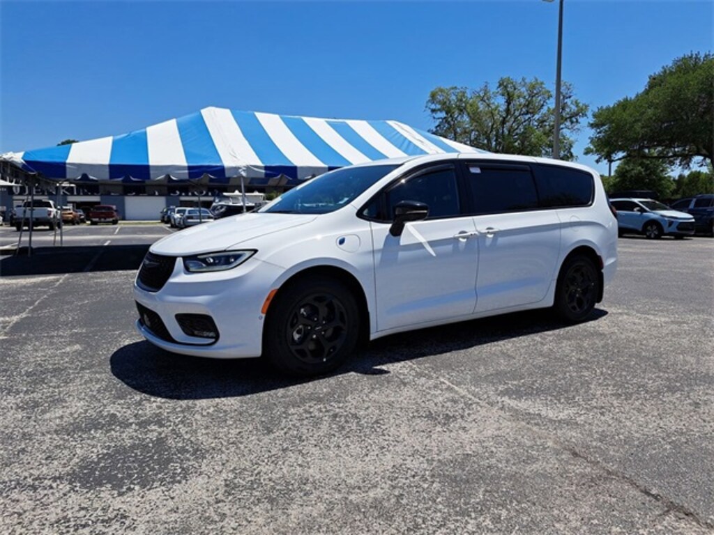 New 2024 Chrysler Pacifica Hybrid PACIFICA PLUG-IN HYBRID S APPEARANCE Passenger Van