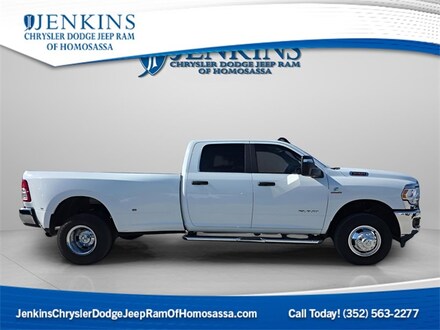 2024 Ram 3500 Big Horn Truck Crew Cab
