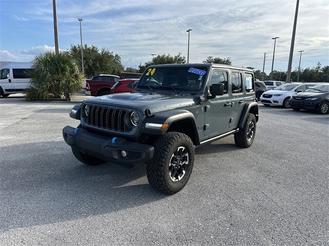2024 Jeep Wrangler 4xe Rubicon photo 2