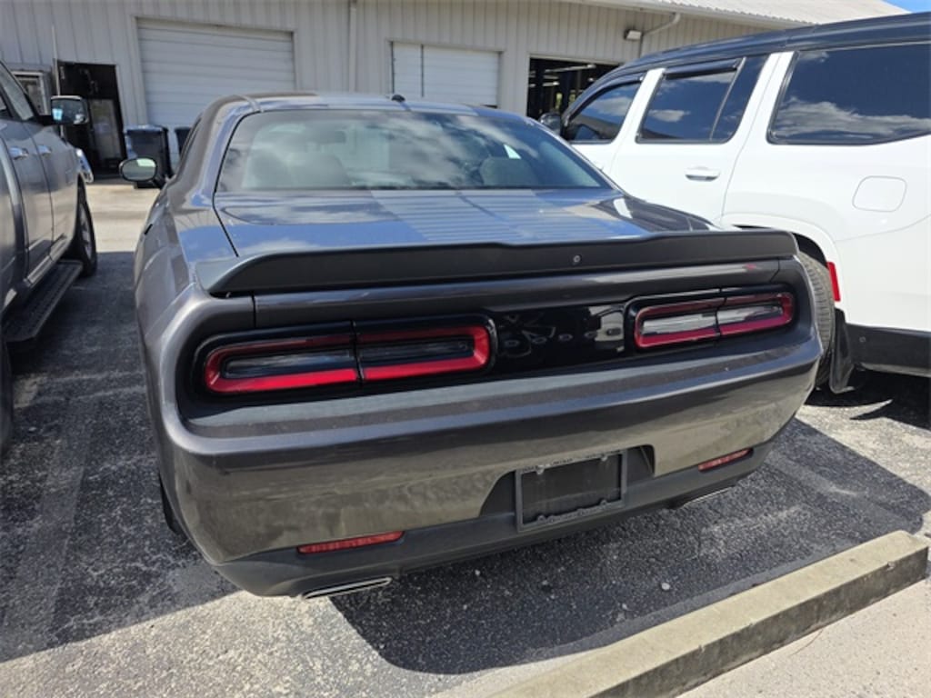 Used 2021 Dodge Challenger SXT Coupe