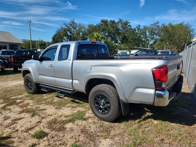2022 Toyota Tacoma SR5 V6 photo 3