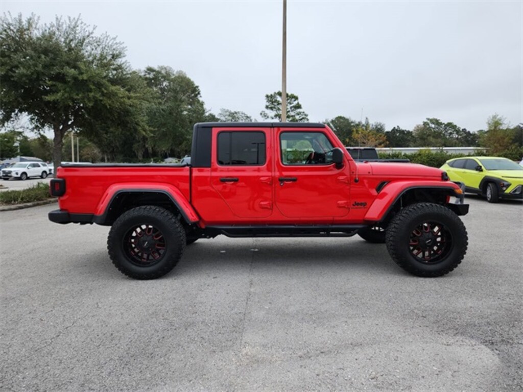 Used 2022 Jeep Gladiator Sport Truck Crew Cab