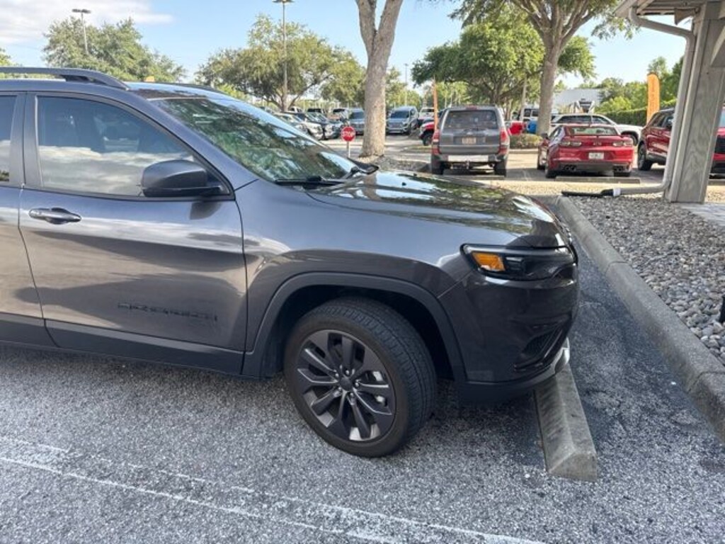 Used 2021 Jeep Cherokee Latitude Lux SUV