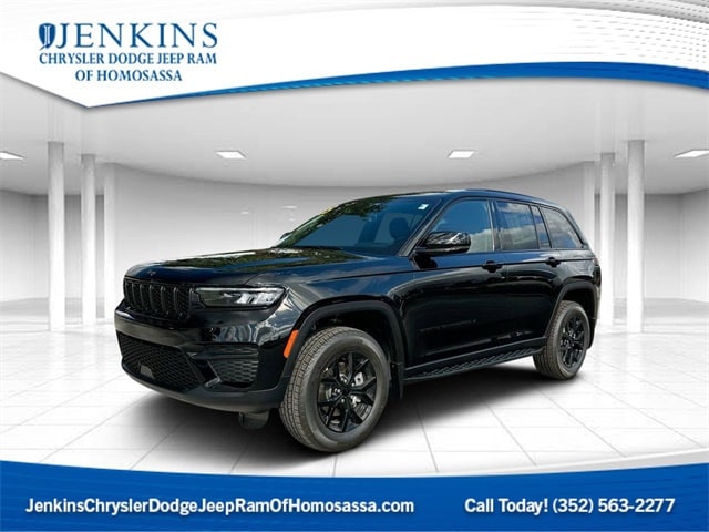 2025 Jeep Grand Cherokee Altitude's photo