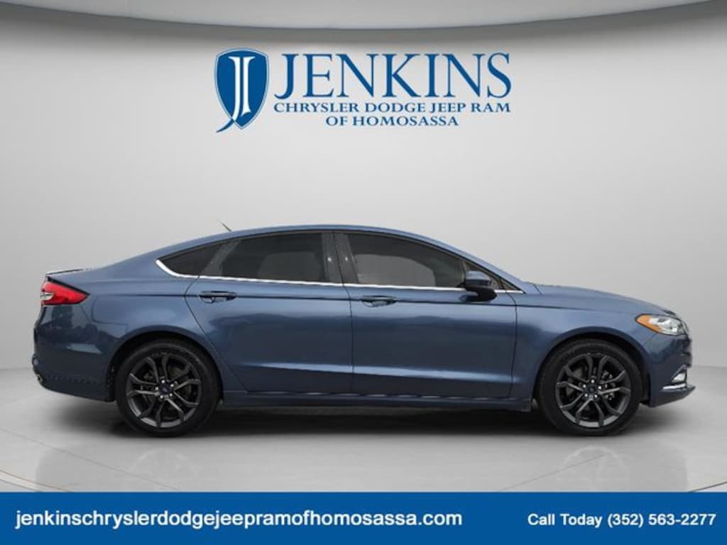 Used 2018 Ford Fusion SE Sedan