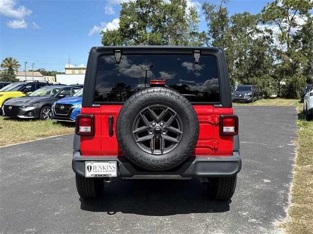 2024 Jeep Wrangler Sport S photo 4