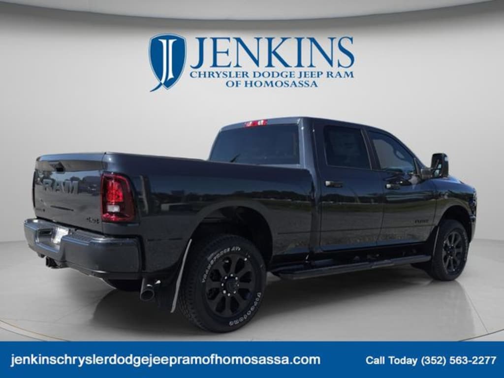 New 2026 Ram 3500 BIG HORN CREW CAB 4X4 6'4 BOX Pickup