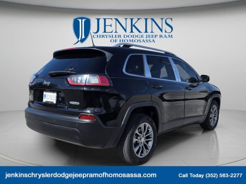 Used 2019 Jeep Cherokee Latitude Plus FWD SUV