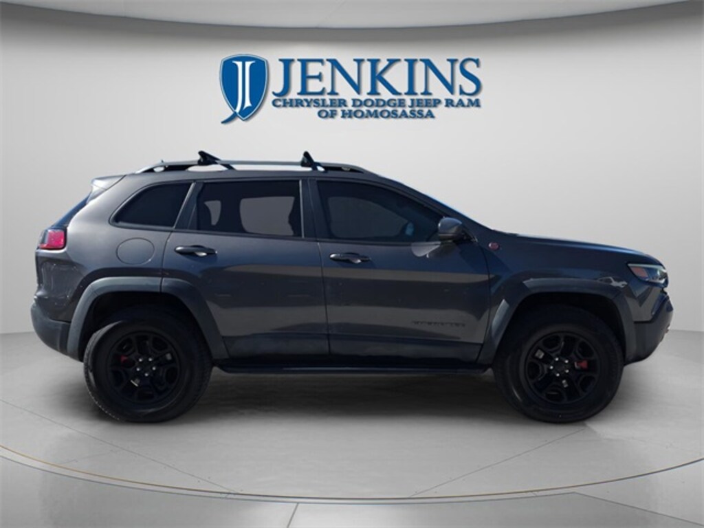 Used 2021 Jeep Cherokee Trailhawk SUV