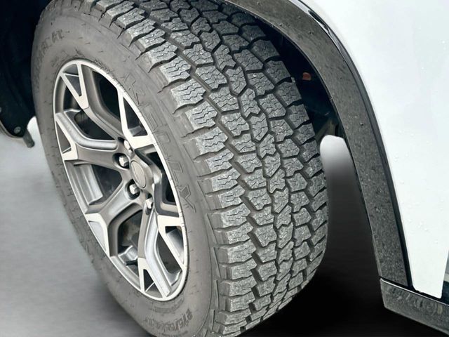 2023 Jeep Wagoneer Series III - Photo 35