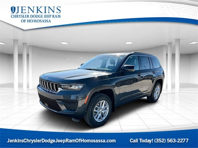 2025 Jeep Grand Cherokee Laredo's photo