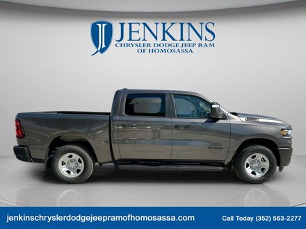 2026 Ram 1500 TRADESMAN CREW CAB 4X4 5'7 BOX Pickup