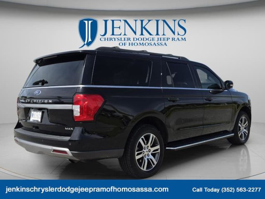 Used 2022 Ford Expedition Max XLT SUV