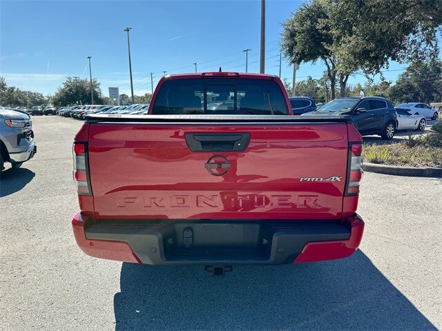 2022 Nissan Frontier PRO-4X photo 4