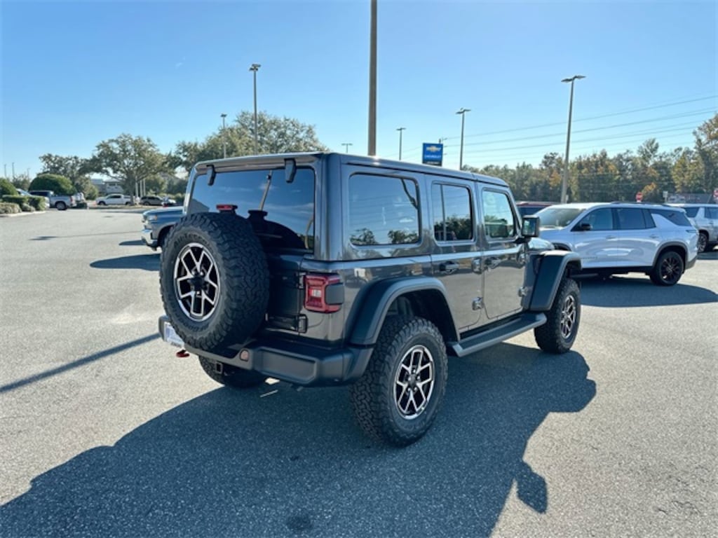 New 2026 Jeep Wrangler 4-DOOR RUBICON Sport Utility