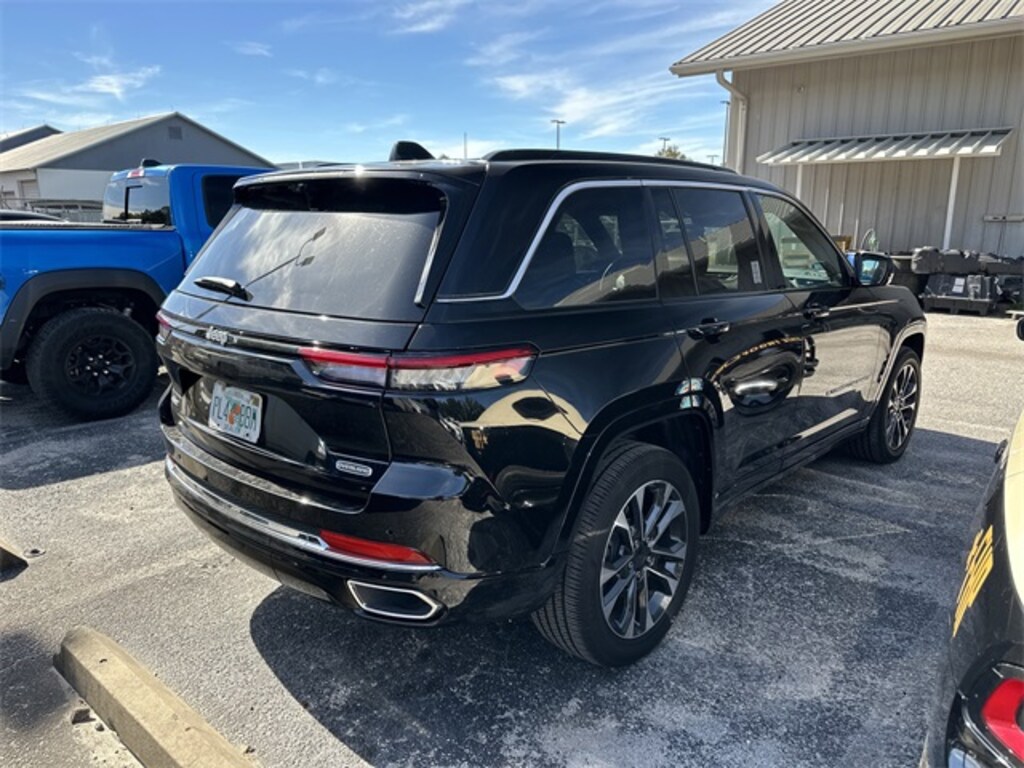 Used 2024 Jeep Grand Cherokee Overland SUV