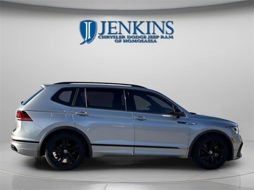 Used 2023 Volkswagen Tiguan 2.0T SE R-Line Black SUV