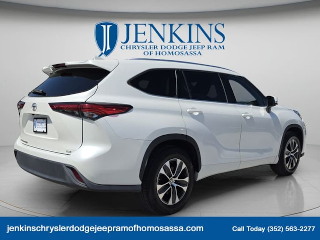 Used 2020 Toyota Highlander XLE SUV
