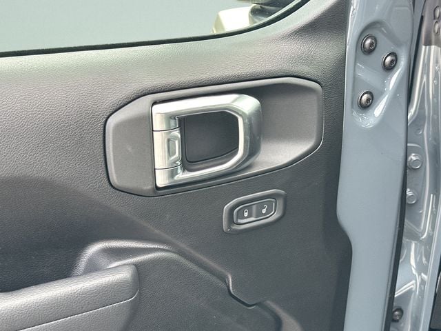 2025 Jeep Wrangler 4-Door Sport - Photo 20