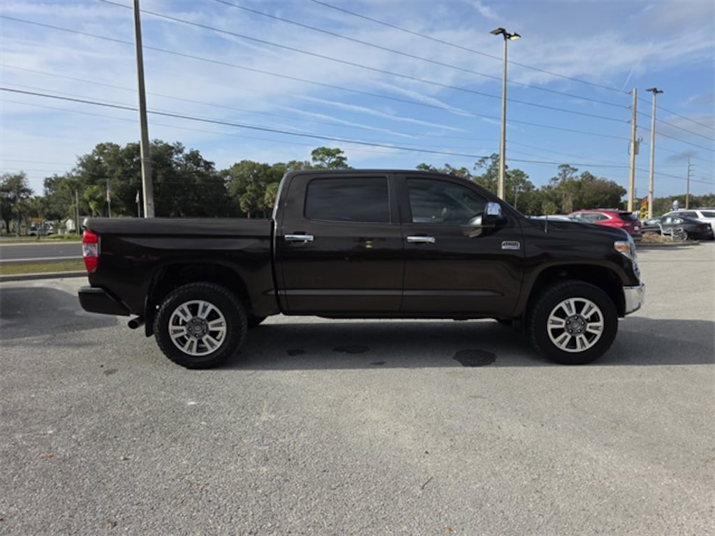 Used 2018 Toyota Tundra Truck CrewMax
