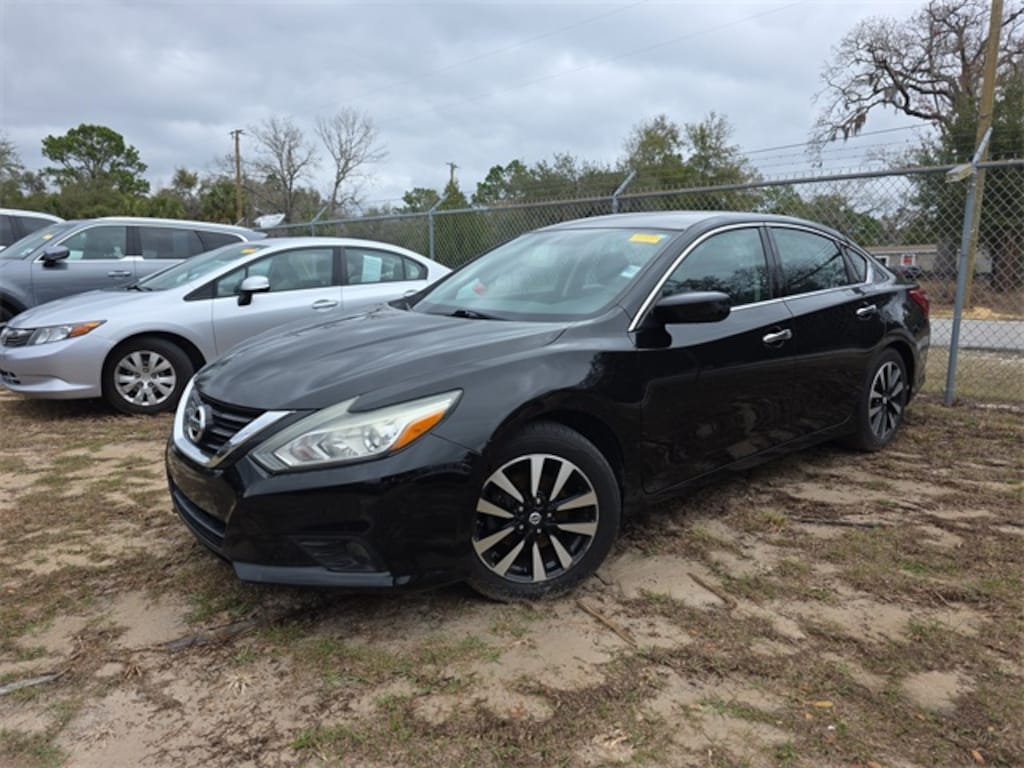 Used 2018 Nissan Altima 2.5 SV Sedan