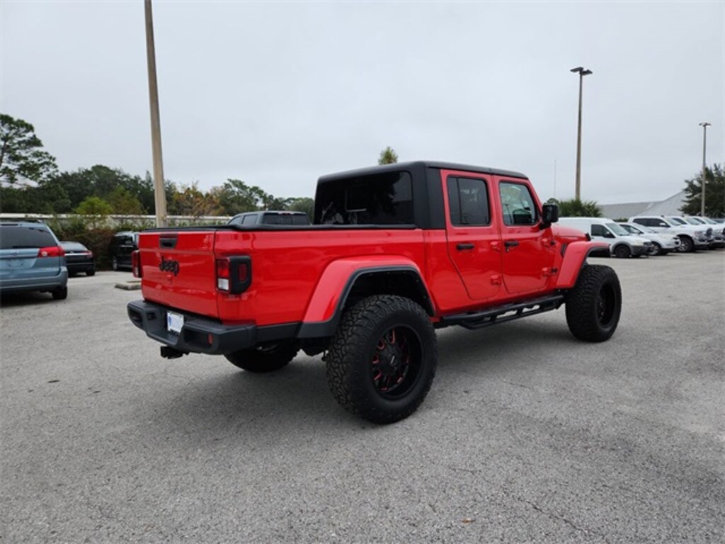 Used 2022 Jeep Gladiator Sport Truck Crew Cab