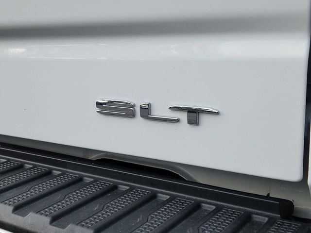 2024 GMC Sierra 1500 SLT - Photo 7