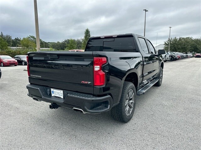 2021 Chevrolet Silverado 1500 RST photo 3