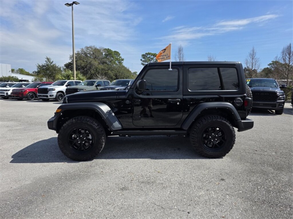 Used 2022 Jeep Wrangler Sport SUV