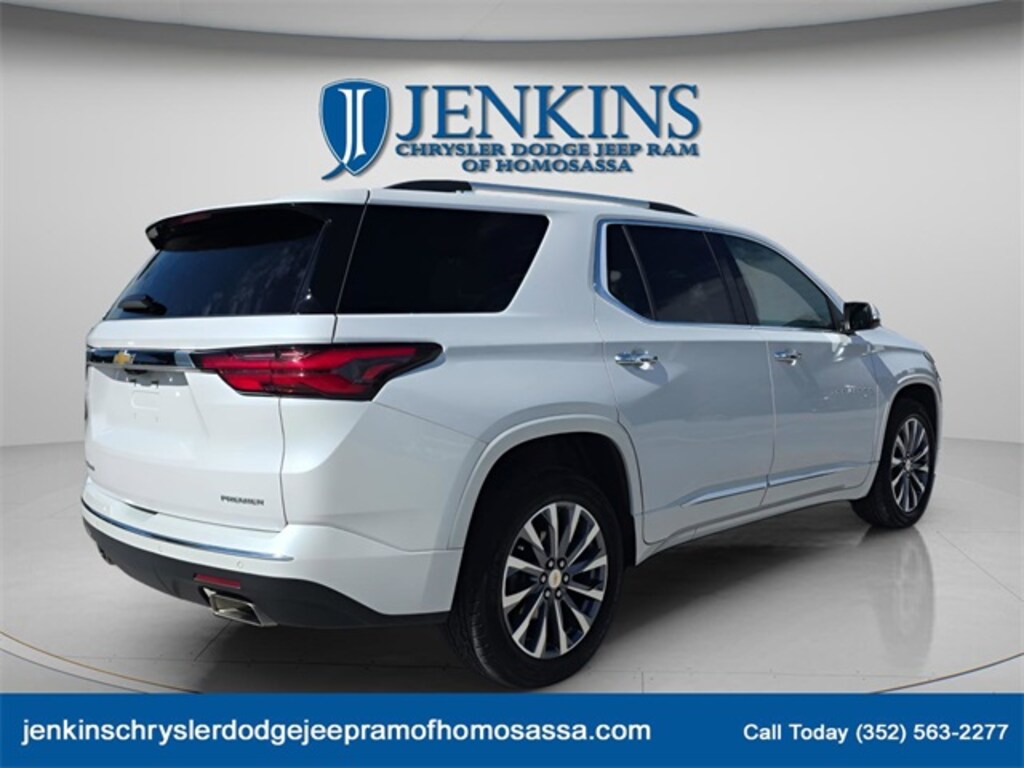 Used 2022 Chevrolet Traverse Premier SUV