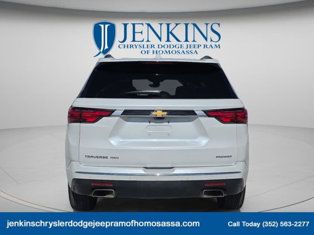 Used 2022 Chevrolet Traverse Premier SUV