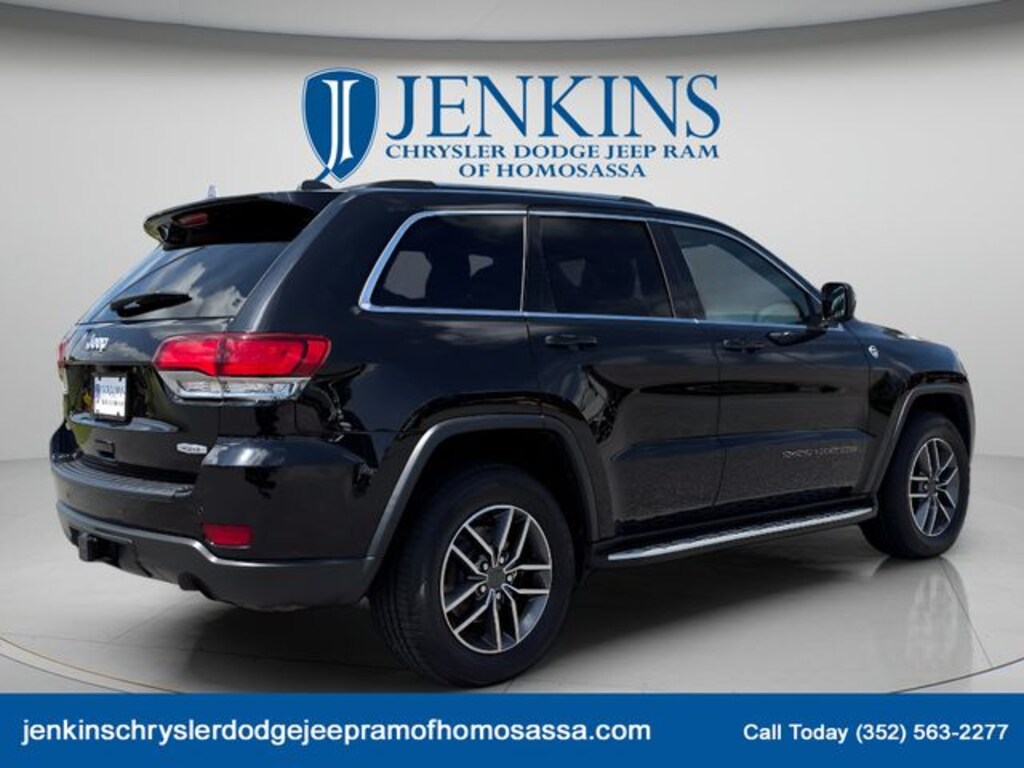 Used 2020 Jeep Grand Cherokee Laredo SUV