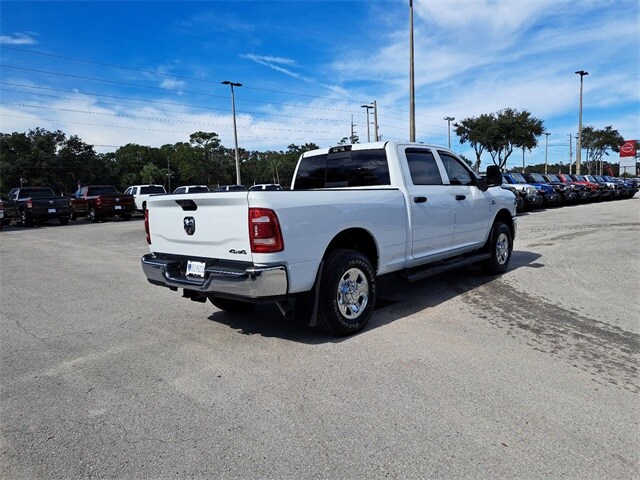 2024 Ram 3500 Tradesman photo 4