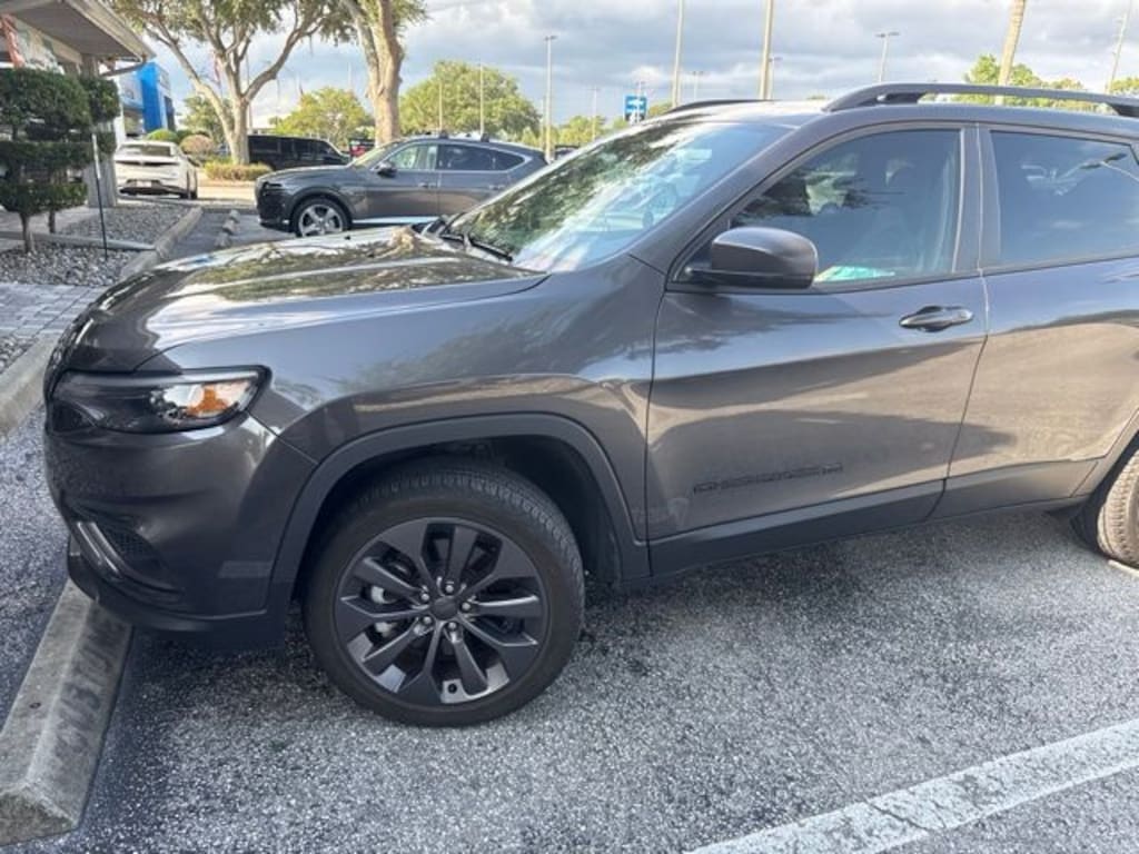 Used 2021 Jeep Cherokee Latitude Lux SUV