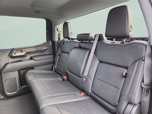 2024 GMC Sierra 1500 SLT - Photo 13