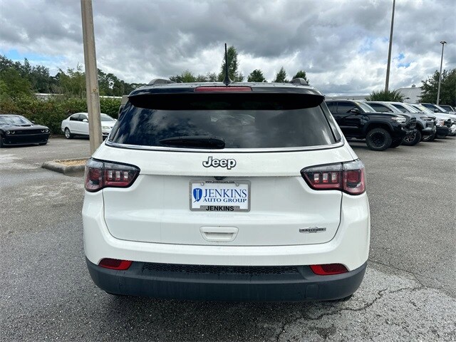 2019 Jeep Compass Latitude photo 3