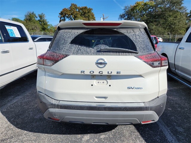2021 Nissan Rogue SV photo 2