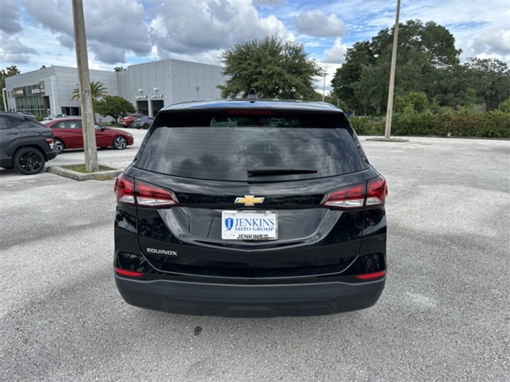 Used 2024 Chevrolet Equinox LS w/1LS SUV