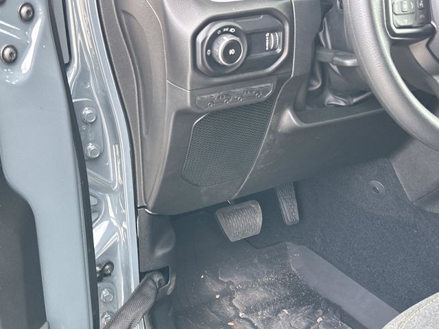 2025 Jeep Wrangler 4-Door Sport - Photo 21