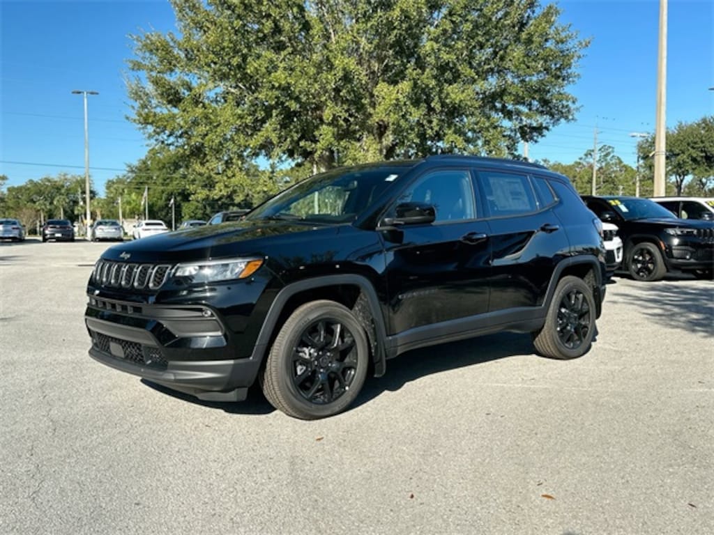 New 2026 Jeep Compass LATITUDE ALTITUDE 4X4 Sport Utility