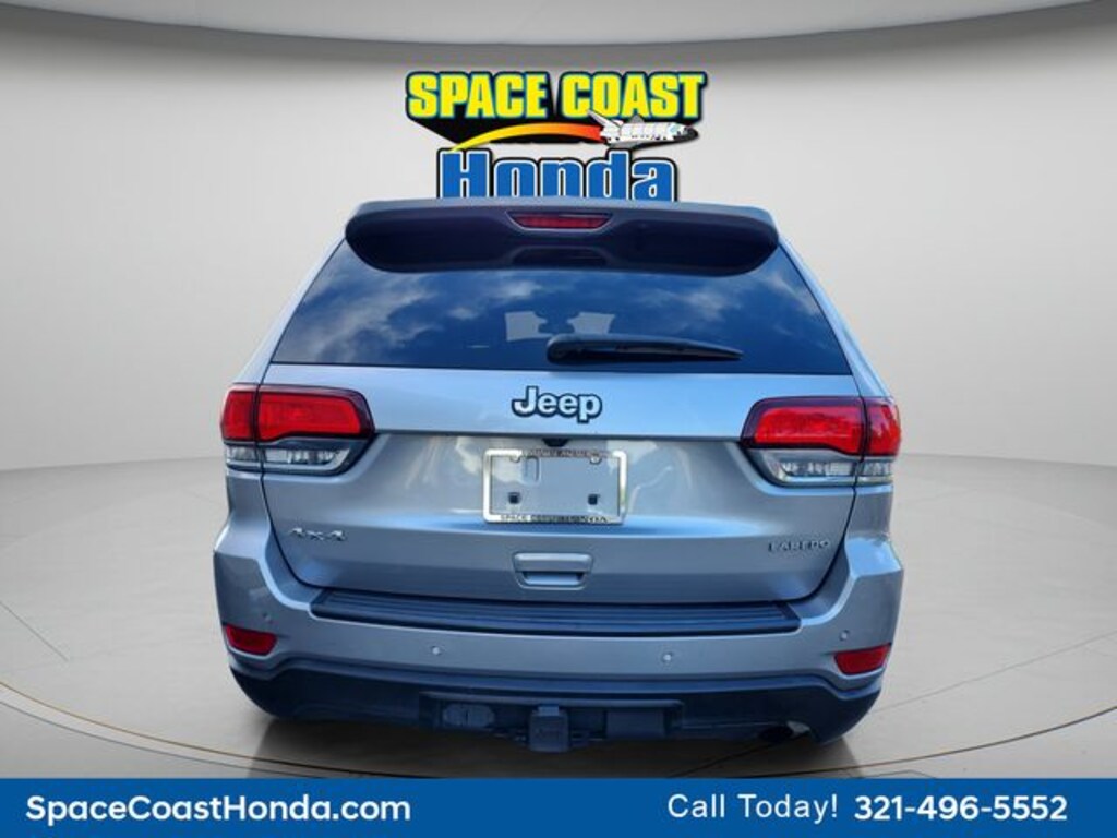Used 2021 Jeep Grand Cherokee Laredo SUV