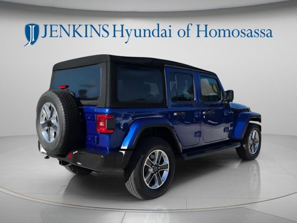 Used 2018 Jeep Wrangler Unlimited Sahara 4x4 SUV