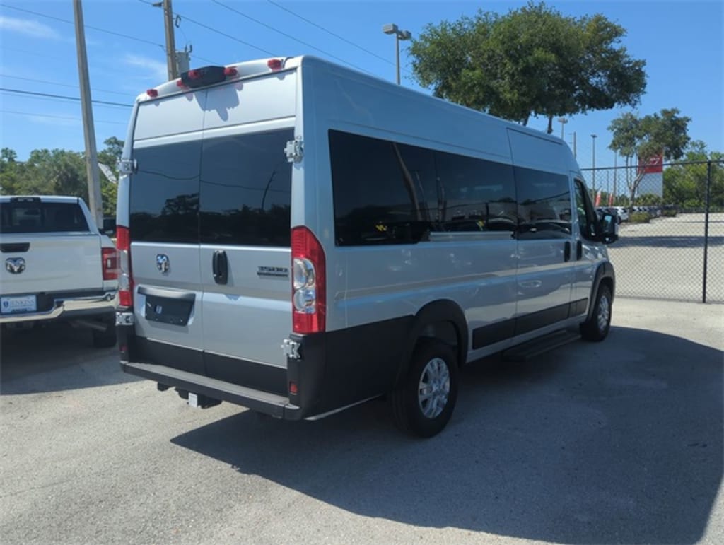 New 2025 Ram ProMaster PROMASTER 3500 SLT+ WINDOW VAN HIGH ROOF 159' WB E Cargo Van