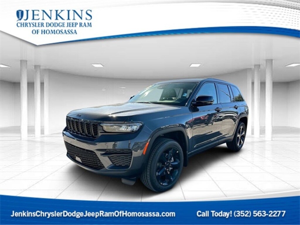 New 2025 Jeep Grand Cherokee ALTITUDE 4X4 Sport Utility