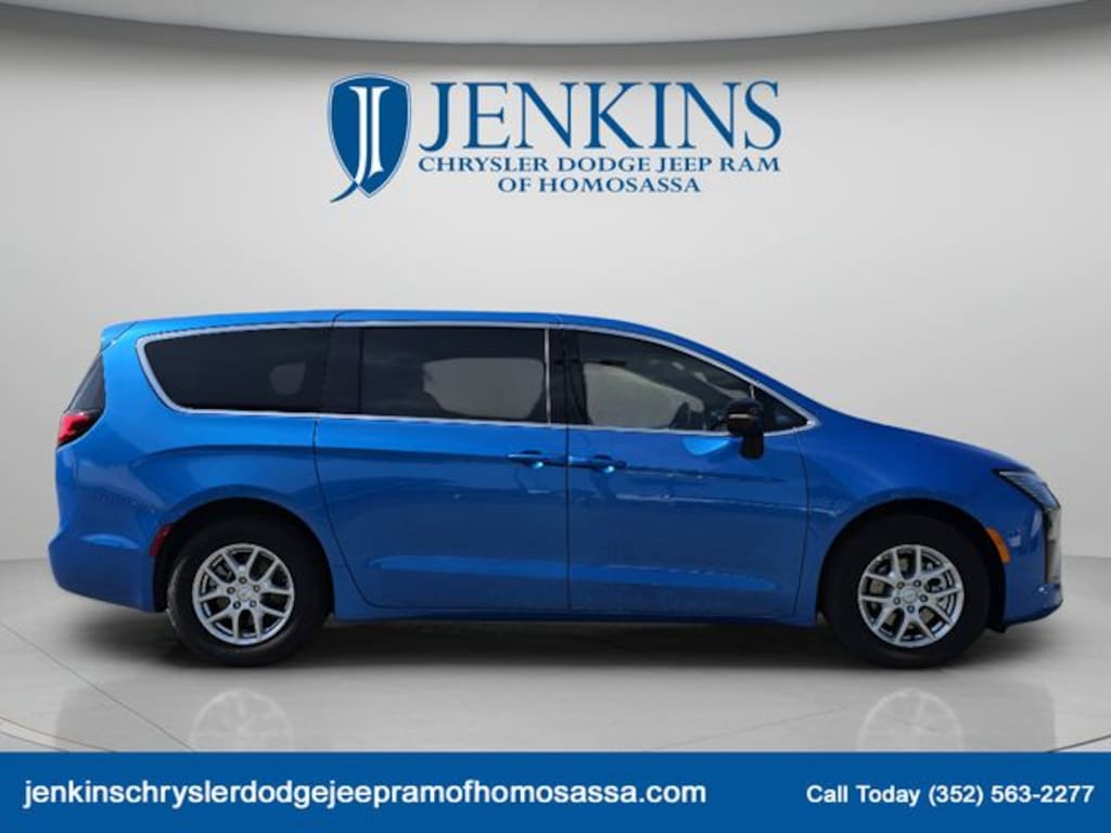 New 2027 Chrysler Pacifica SELECT Passenger Van