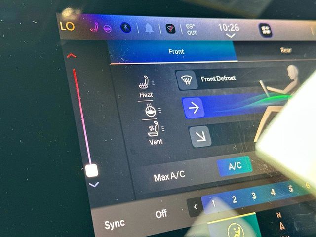 2023 Jeep Wagoneer Series III - Photo 25