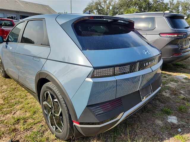 2022 Hyundai Ioniq 5 SE photo 4