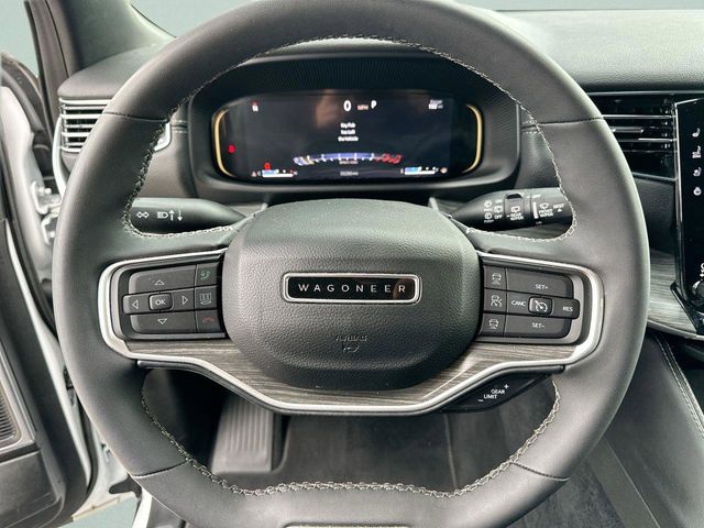2023 Jeep Wagoneer Series III - Photo 30