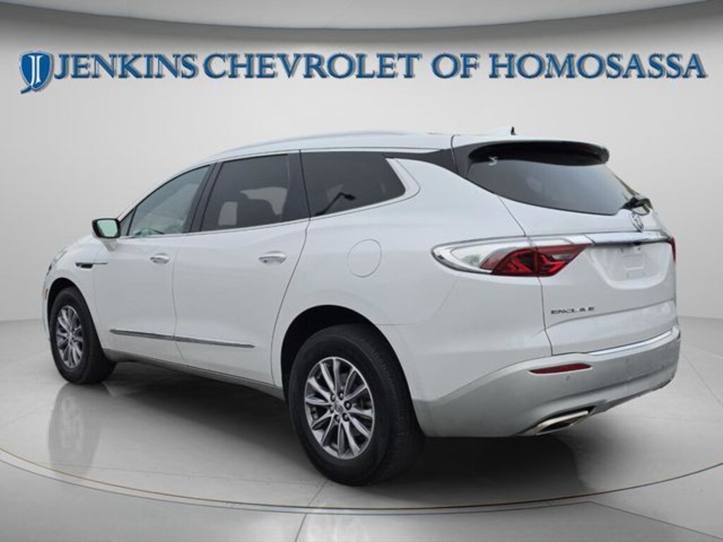 Used 2023 Buick Enclave Essence SUV