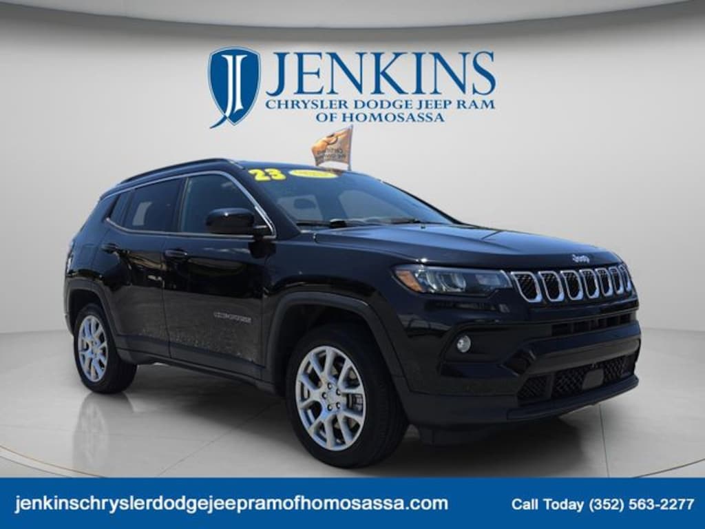 Used 2023 Jeep Compass Latitude Lux SUV